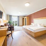 Heuboden Blum Hotel