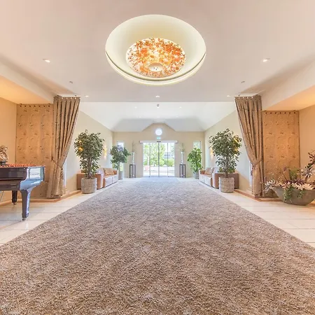 Heuboden Blum 4* אומקירץ'