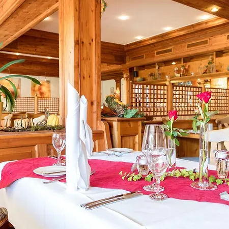 Heuboden Blum אומקירץ'